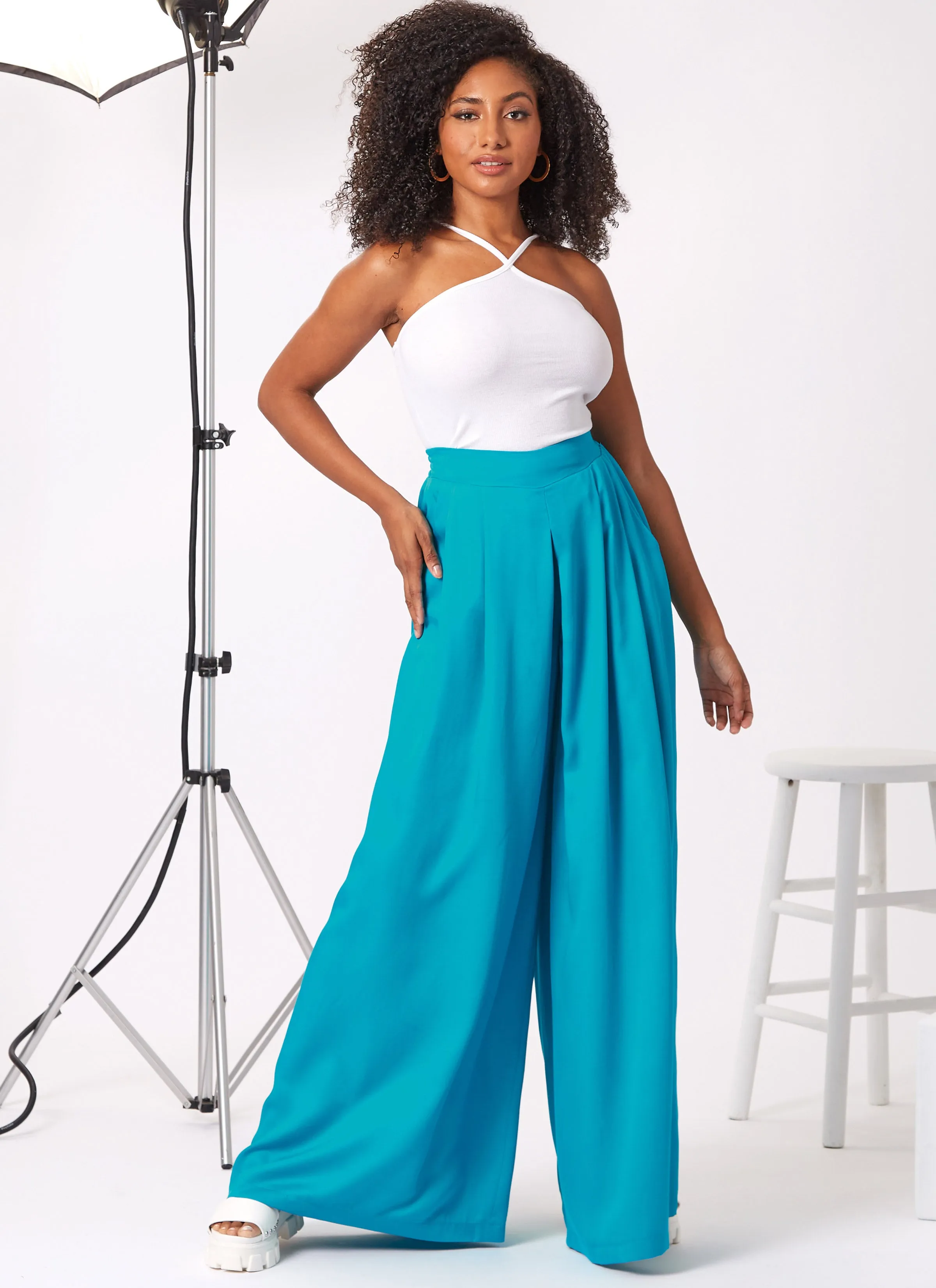 New Look Sewing Pattern N6756 - Misses' Shorts and Pants