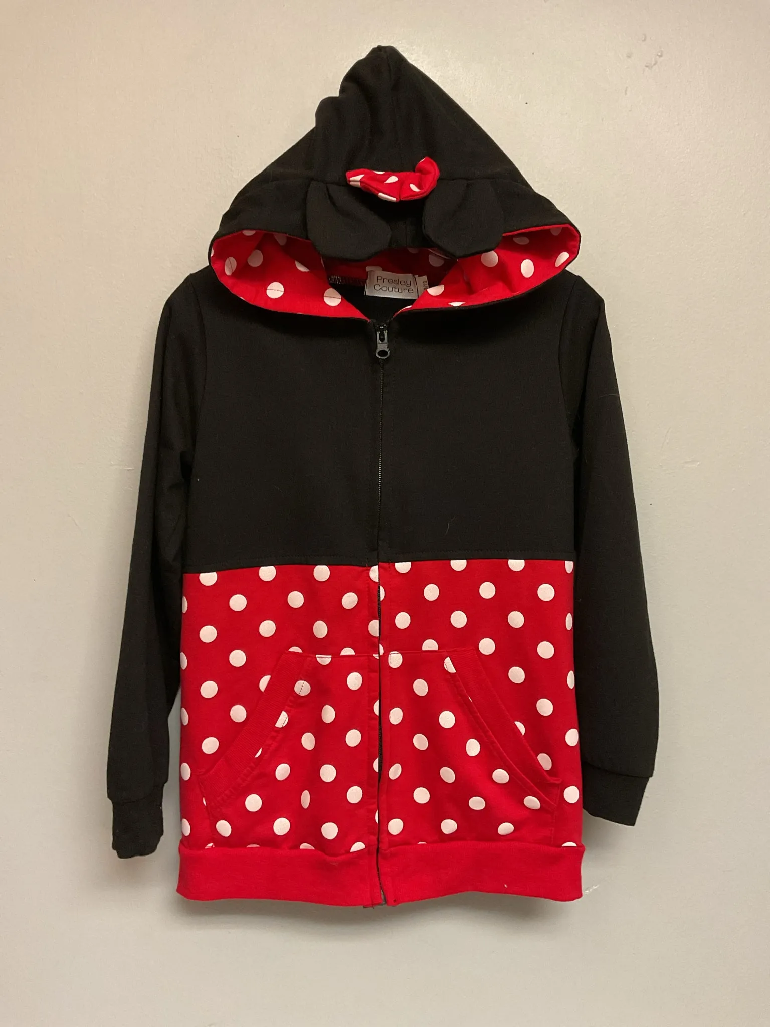 Size 10 Black & Red Cotton Blend Big Girls Sweatshirts & Jackets