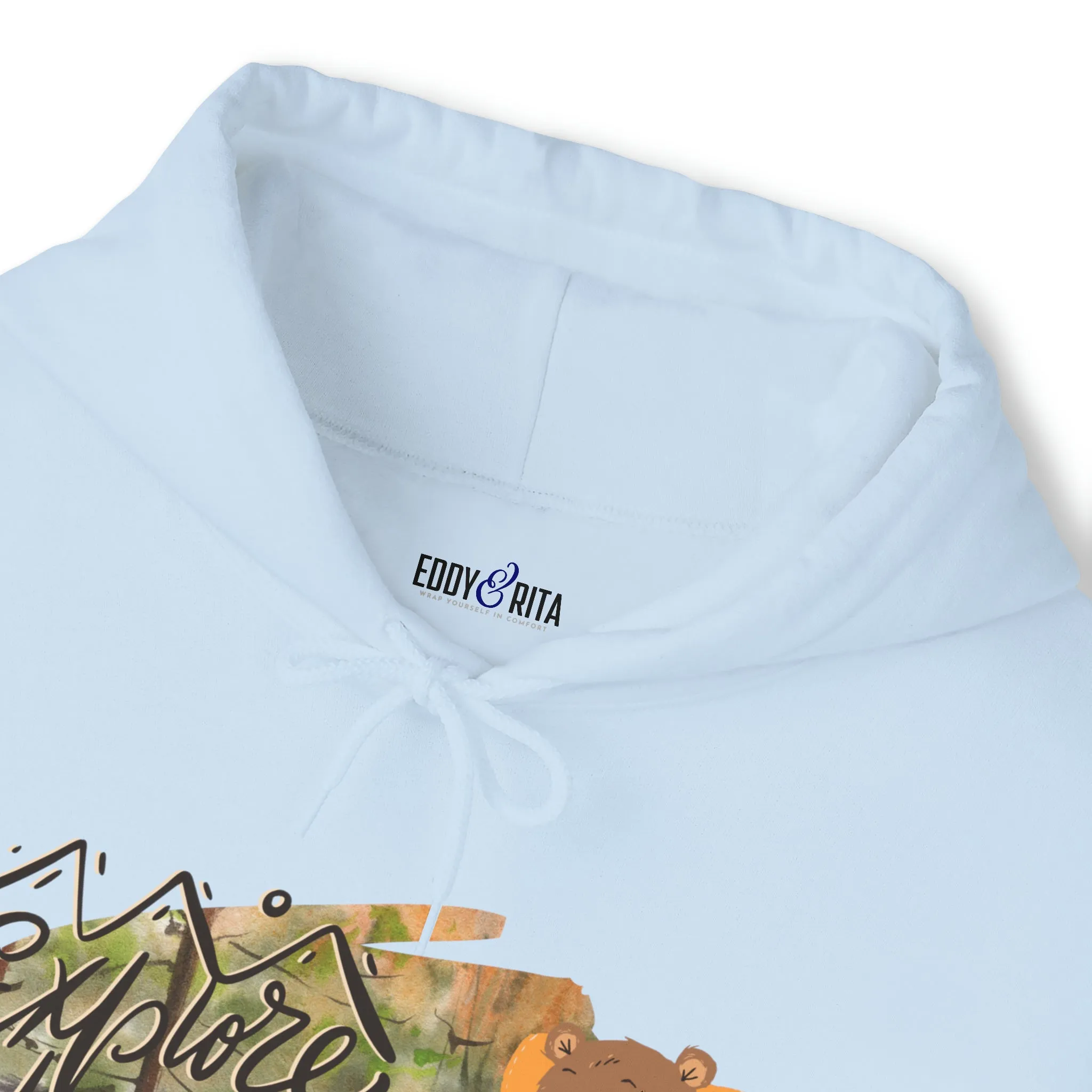 Women's Hoodie: 'Explore, Dream, Discover' - Cozy Comfort for Stylish Adventurers!